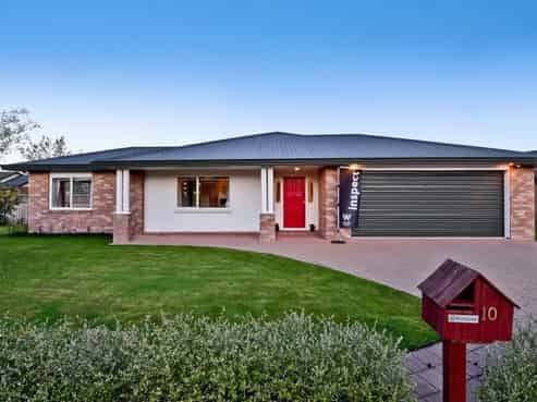10 Admiral Crescent, Flagstaff