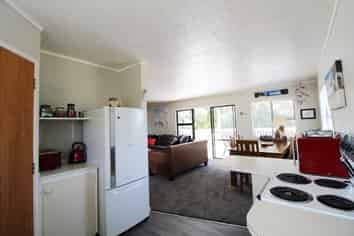 254 Kenwood Drive, Matarangi