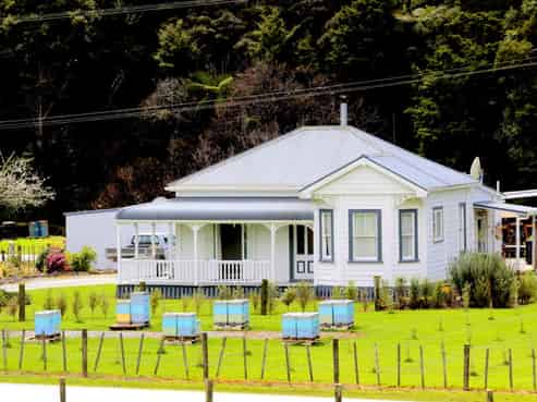 129 Peria Road, Peria