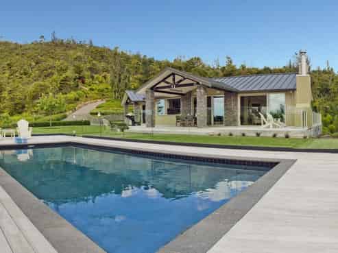 462 Hikuai Settlement Road, Hikuai