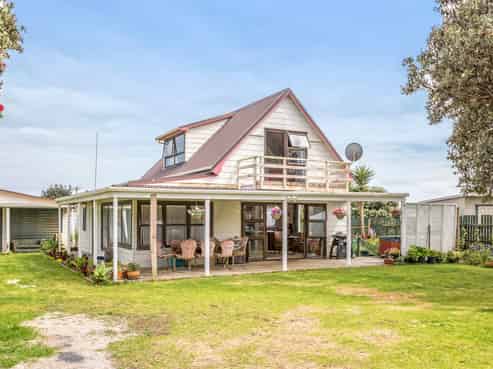 13 Cordyline Road, Port Waikato