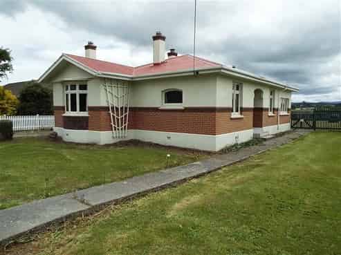 207 Main Street, Mataura