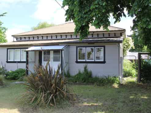 15 High Street, Hawarden