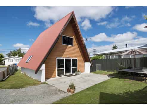 81A Rata Road, Twizel