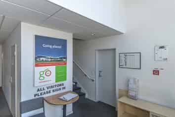 Workshop and offices for lease