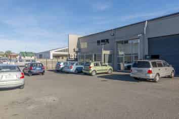 Workshop and offices for lease