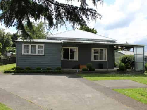 15 Coronation Street, Norsewood