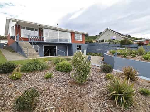 84 Lagan Street, Bluff