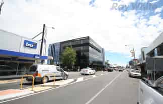 Totally Refurbished Retail/Office Office