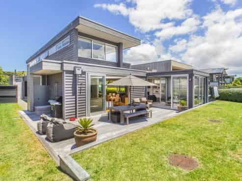 67 Taumata Road, Omaha