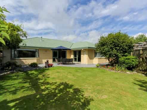 10F Tupare Place, Highlands Park