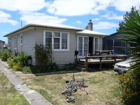 11 Gill Road, Awanui