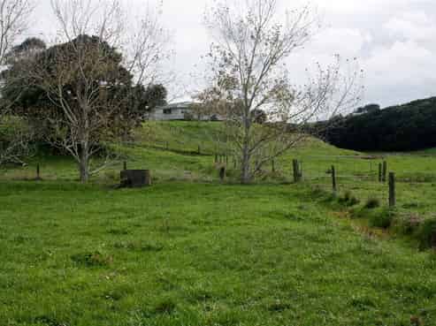 331 Masters Road, Aka Aka