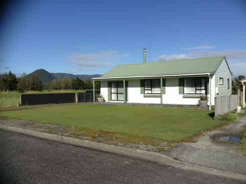 20 Wilson Street, Whataroa