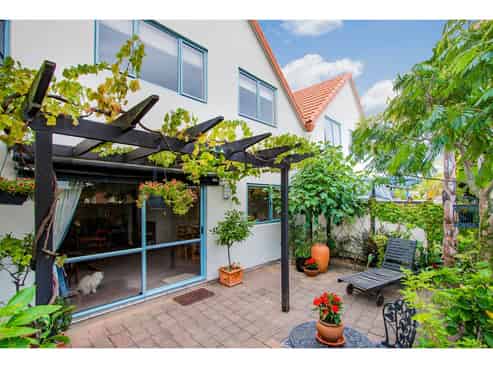 8/101 Brightside Road, Stanmore Bay