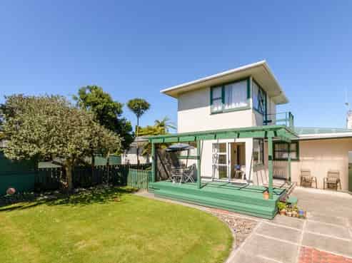 22 Windsor Street, Terrace End