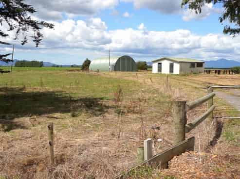 132 Tramline Road, Kaihere