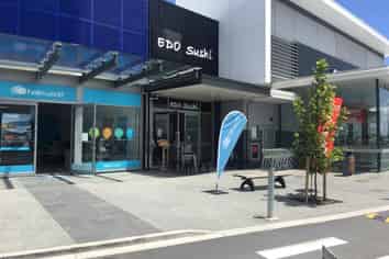 HOBSONVILLE'S LAST RETAIL UNIT - MOVE IN NOW