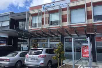 HOBSONVILLE'S LAST RETAIL UNIT - MOVE IN NOW