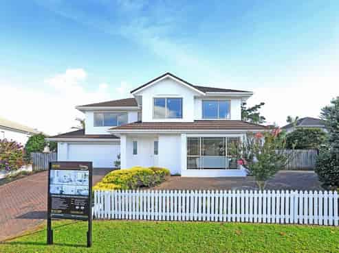 19 Belgate Place, Somerville