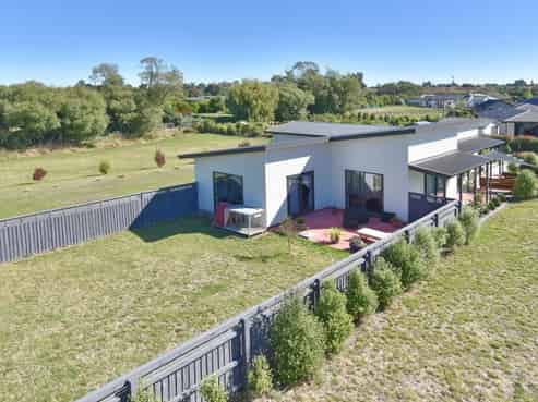 4/15 Thornton Close, Leithfield