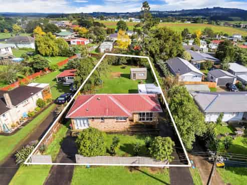 16 Edinburgh Street, Tuakau