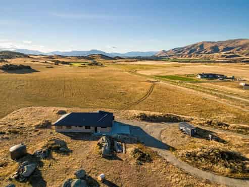 55 Totara Place, Queensberry