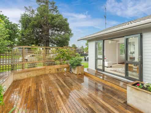 90 Lantana Road, Green Bay