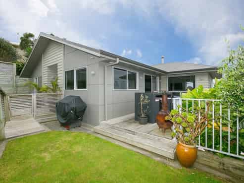 23 York Crescent, Westown