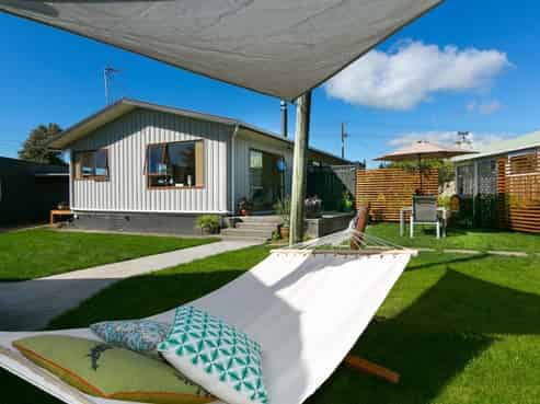 376 South Road, Omata