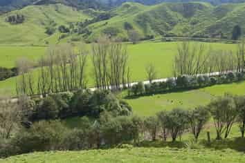 287 Wentworth Valley Road, Whangamata