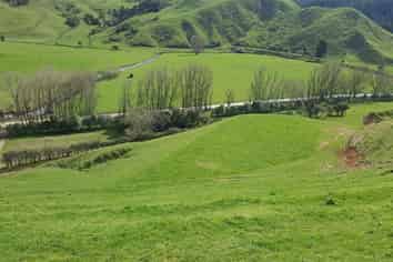 287 Wentworth Valley Road, Whangamata