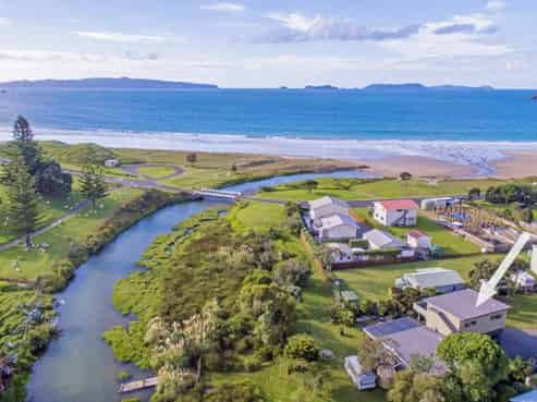 16 Matapaua Bay Road, Opito Bay