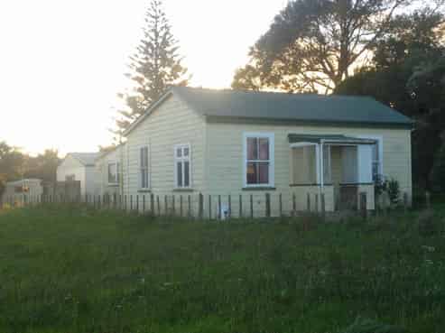 71 Egmont Street, Kaponga