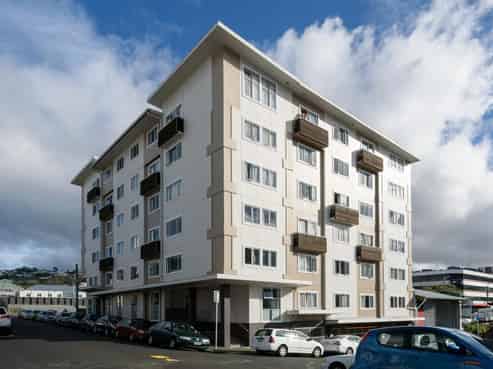 313/12 Martin Square, Te Aro
