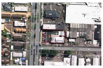 LEASEHOLD INVESTMENT - CORNER IS KING