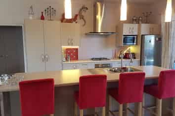 215B The Square, Whangamata