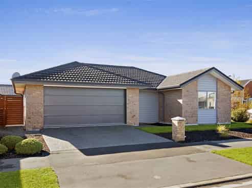 6 Kittyhawk Avenue, Wigram