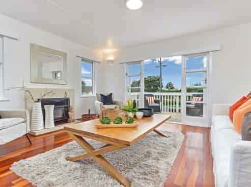 25 Crawford Avenue, Mangere Bridge