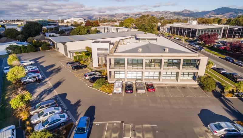 12-14 Birmingham Drive, Middleton