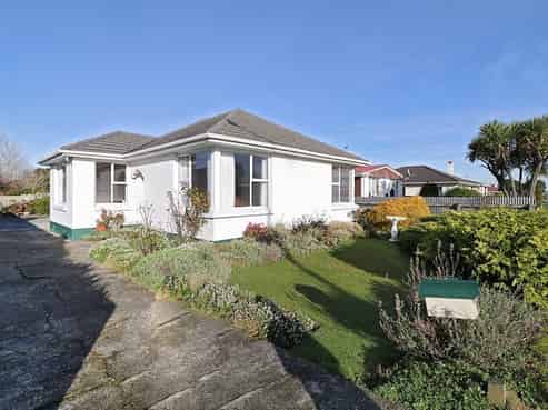 607 Tweed Street, Newfield