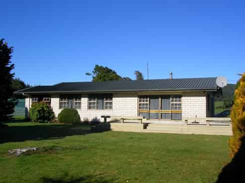 8 Camp Street, Ahaura