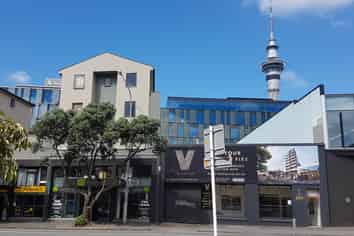 IT'S A WALK IN THE PARK! FREEMANS BAY