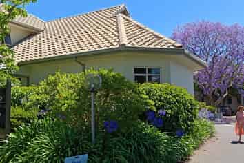 Medical Suite - New Lease in Place