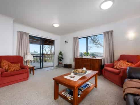 14A Bellevue Road, Brookfield