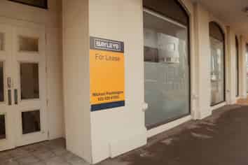 Convenient CBD location