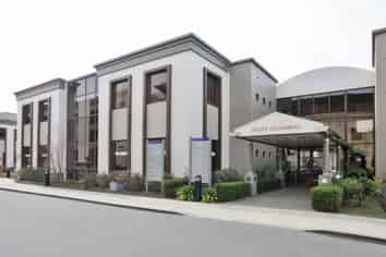 Medical consulting rooms - St George's Hospital