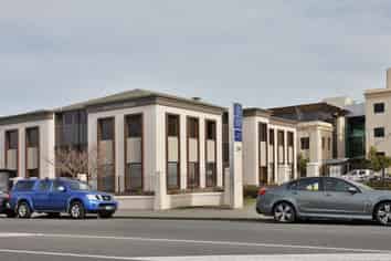 Medical consulting rooms - St George's Hospital