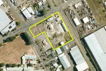 9,100m2 For Sale or Owner will develop
