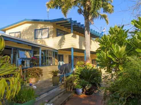 15 Hilldale Crescent, Kuaotunu